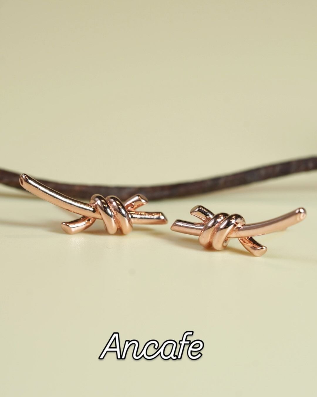 [ancafe-accessories] Hoa tai ER390K-122-VH