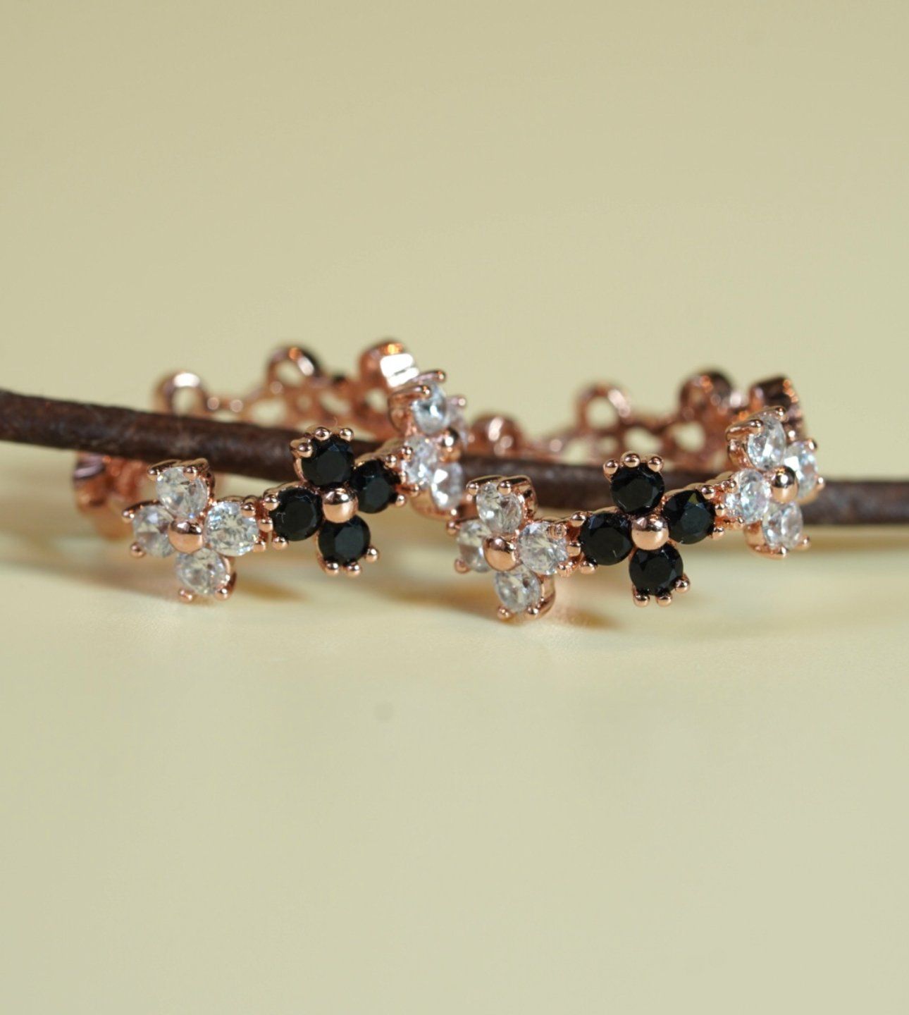 [ancafe-accessories] Hoa tai ER520K-001-VH