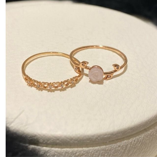 [ancafe.shop]Nhẫn ngón trỏ hoa hồng, ngón giữa tim