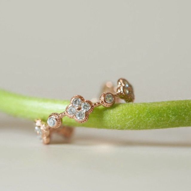 [ancafe.shop]Nhẫn bạc nữ hoa xen kẽ thanh lịch,đáng yêu