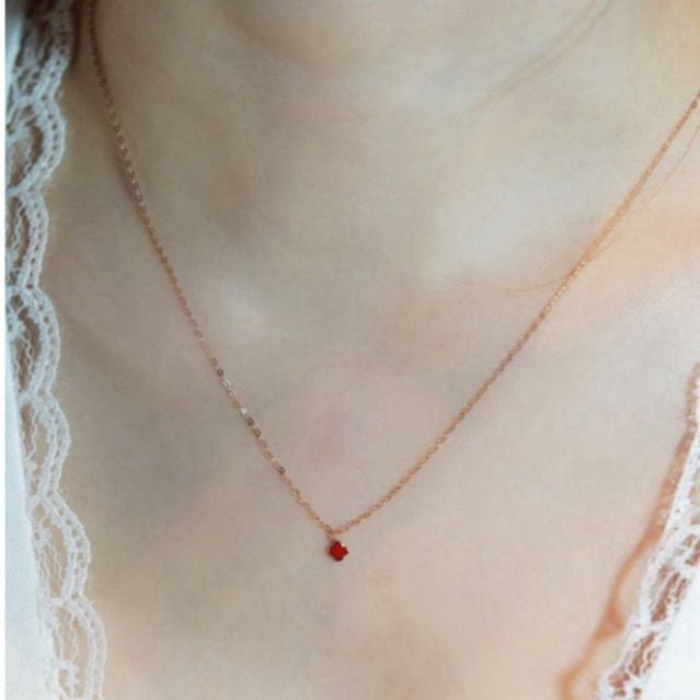 [ancafe.shop]Dây chuyền vàng 14k mặt hoa 4 lá đỏ may mắn