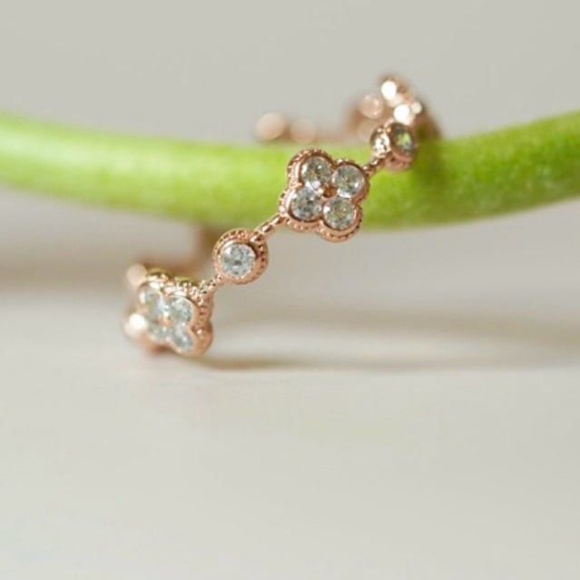 [ancafe.shop]Nhẫn bạc nữ hoa xen kẽ thanh lịch,đáng yêu