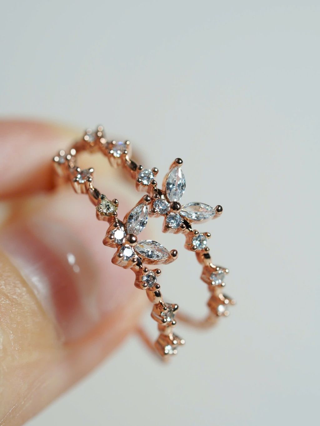 [ancafe.shop]Nhẫn bướm nữ,đính đá trắng,thanh lịch,mảnh mai