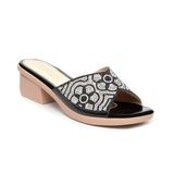 dép nữ đế PU kem siêu nhẹ cao 5cm Hanatabi quai ngang đính đá bigsize (35-42) mã HNDE5F1108
