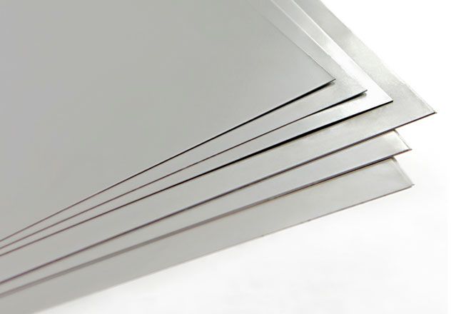  Thép tấm mỏng mạ kẽm 1.2x1000x2000 - Trọng lượng 9.42kg 