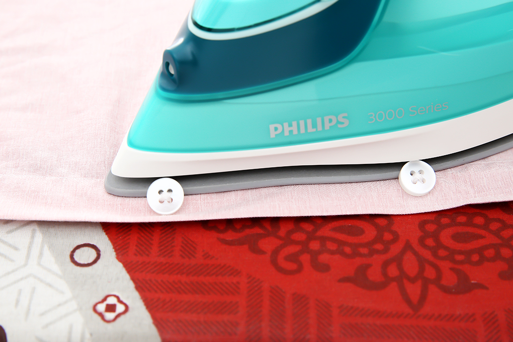 Bàn ủi hơi nước Philips DST3030/70
