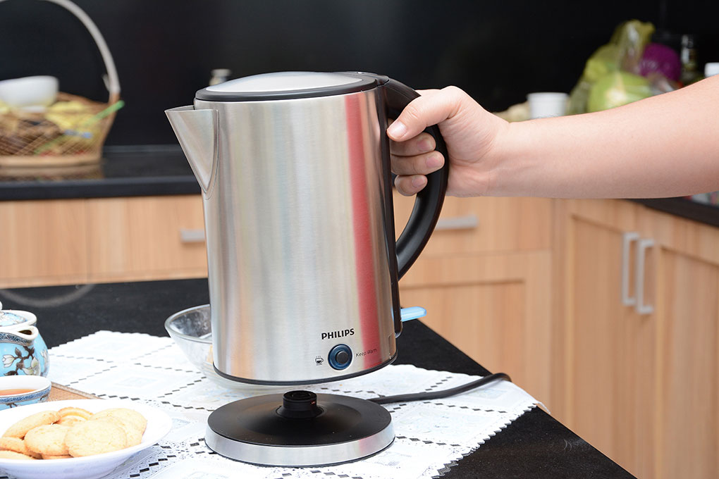 Bình đun siêu tốc Philips HD9316/03