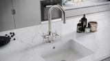  Đá quartz DFV - DV8098W Calacatta Gold 