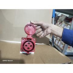 Ổ cắm cố định 4P 32A 415V IP44