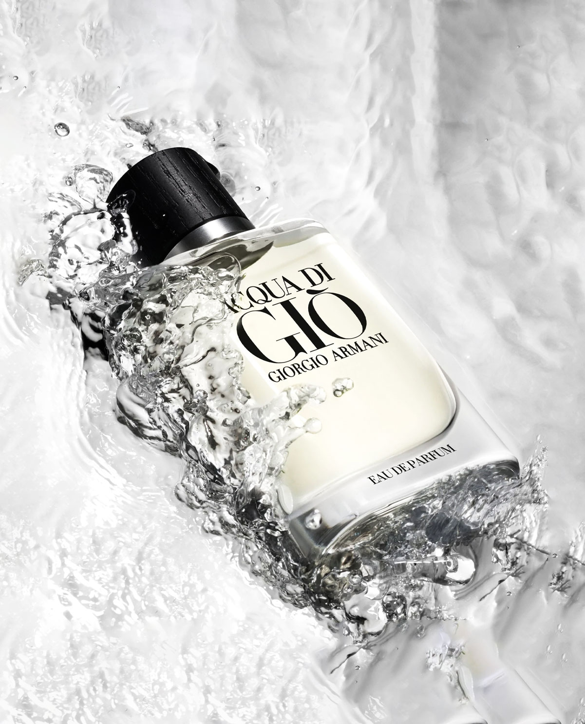 Descubre la Esencia de Giorgio Armani: Acqua di Gio y Valentino Erba Pura - valentino, erba pura +aqua di gio