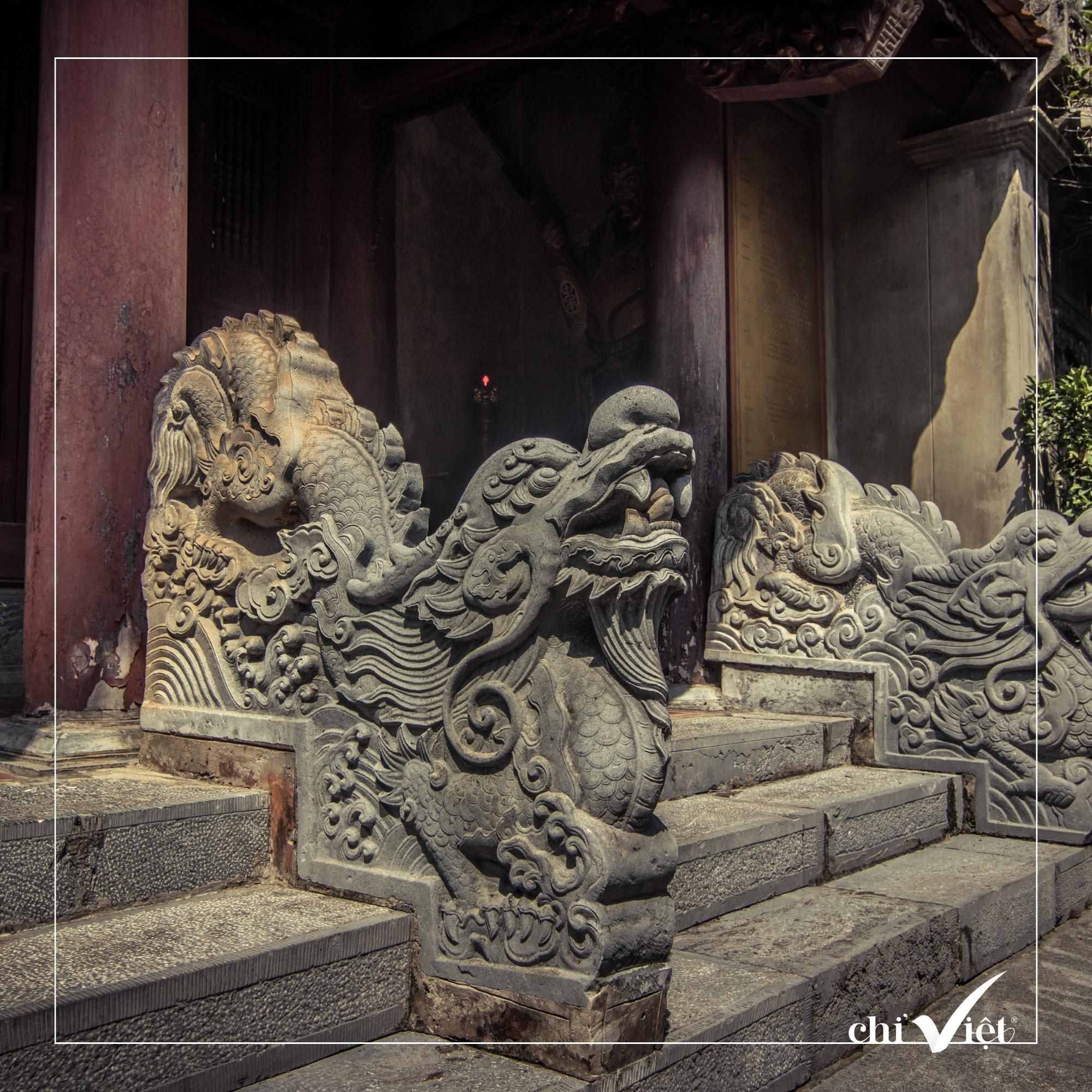 Rồng thành bậc thời Nguyễn - Thi công Kiến trúc - Chỉ Việt