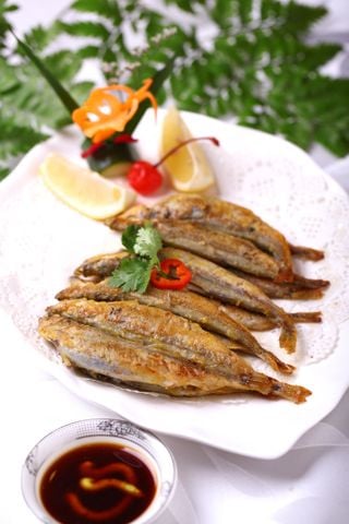  Cá trứng đông lạnh 