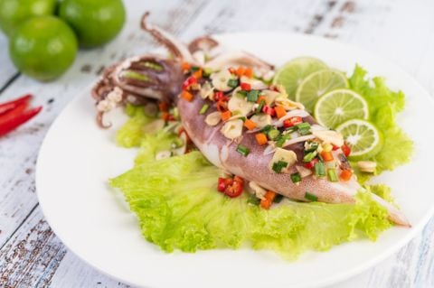  Mực ống đông lạnh 