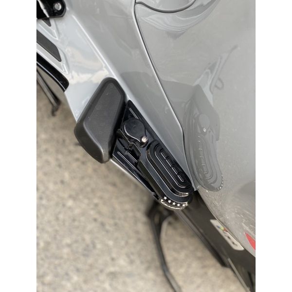Gác chân ngôi sao cho Sprint/LX