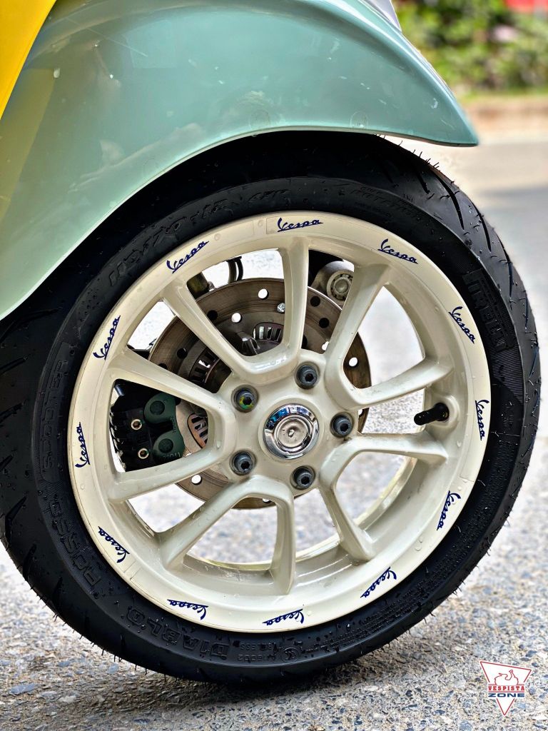 jual vespa primavera sean wotherspoon