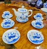  BỘ ẤM CHÉN VẼ  SEN PHÚ QUÝ 