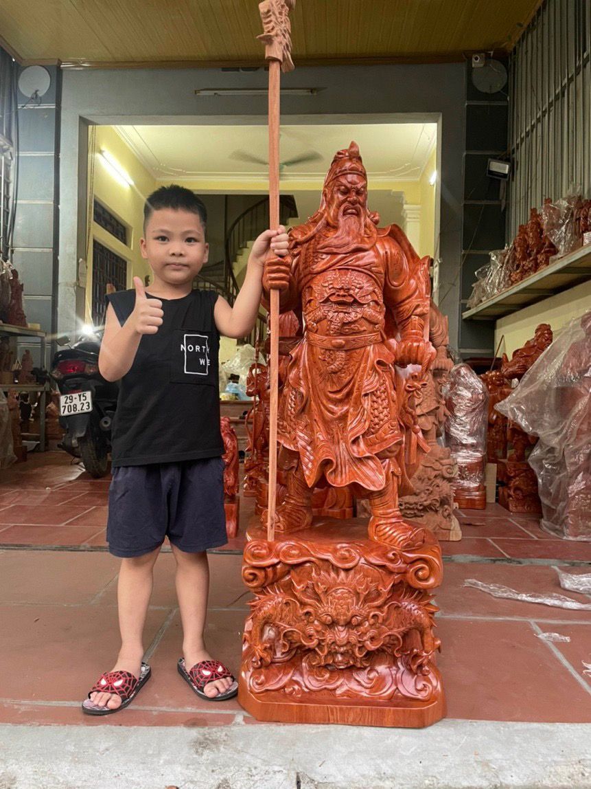  QUAN CÔNG GỖ HƯƠNG 