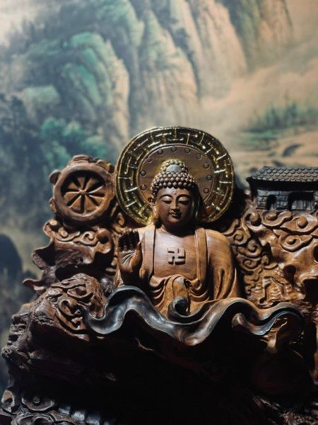  [SIÊU PHẨM] Tượng Gỗ  Nhất Tâm Bái Phật Gỗ Bách Xanh Mộc Châu 