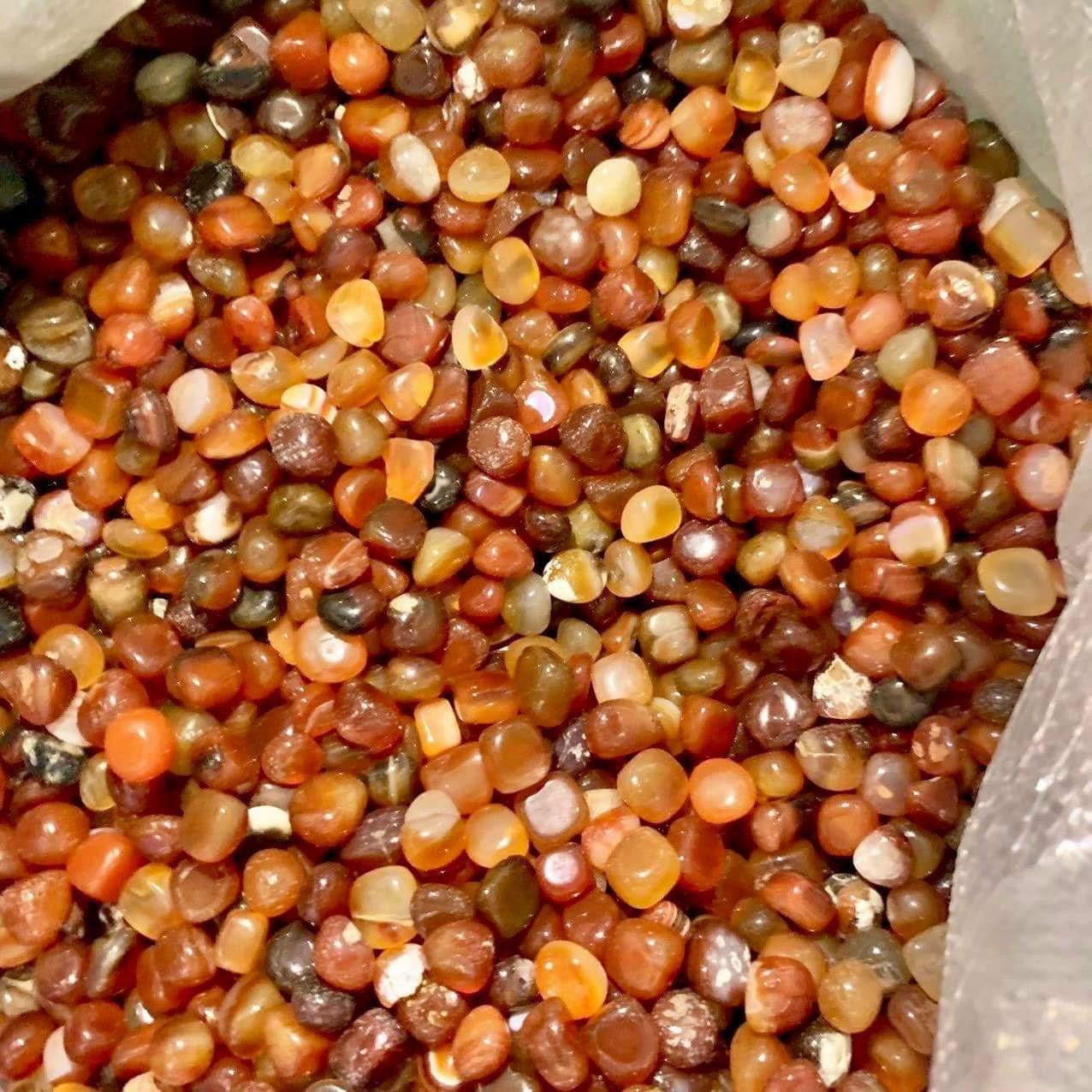  SỎI NGŨ SẮC PHONG THUỶ 