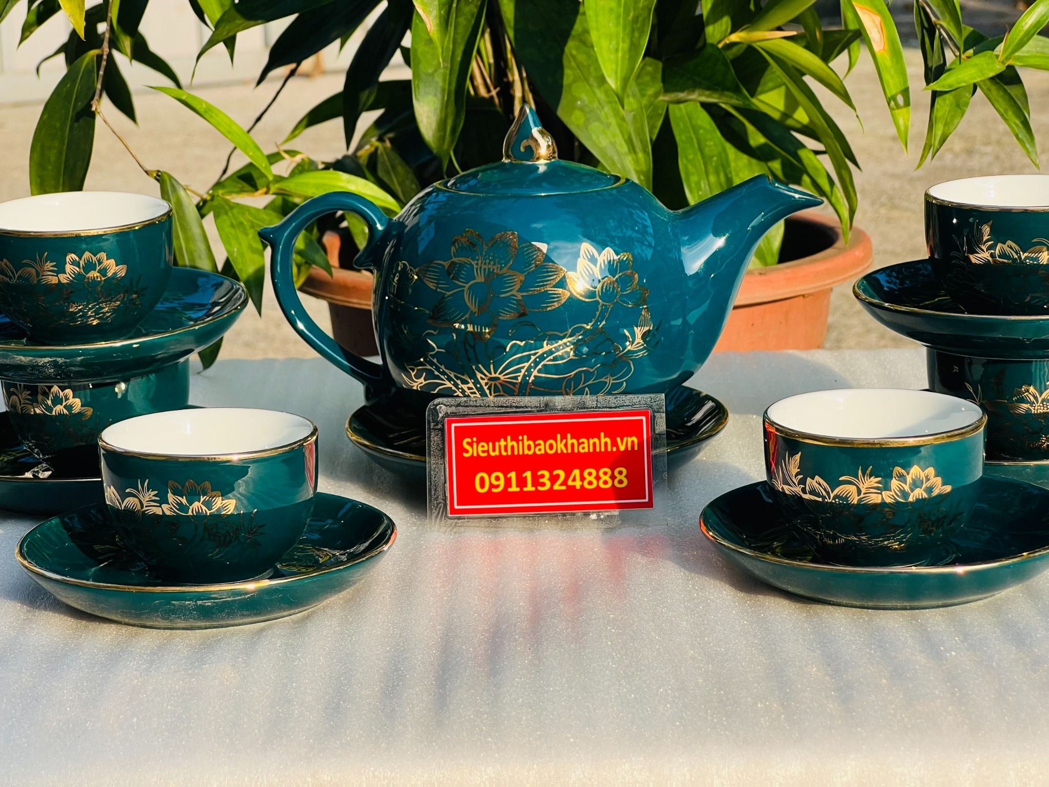 Bộ ấm chén Bát Tràng men xanh Cổ Vịt Hoa Sen Nhũ Vàng cao cấp