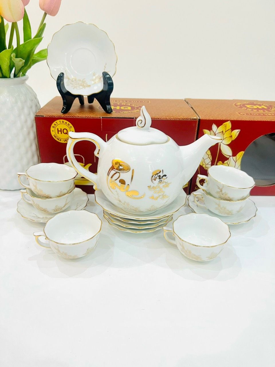  Bộ ấm chén Bát Tràng Phúc Ấm Ngàn Đời Cây Trổ Lộc dáng mẫu đơn cao cấp 