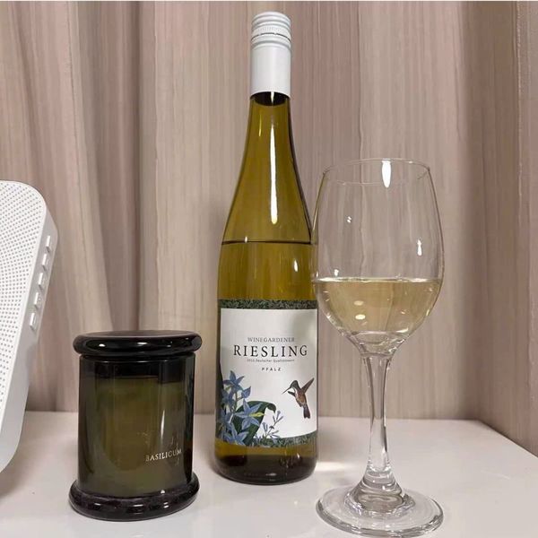  RƯỢU VANG TRẮNG NGỌT MOSCATO SPARKLING BKADIT-9004 