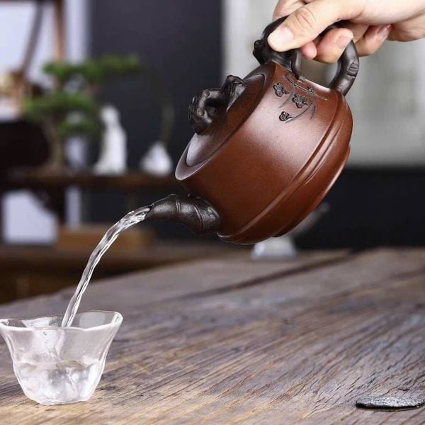  Ấm trà Tử Sa quai trúc BKCEVN-9202 