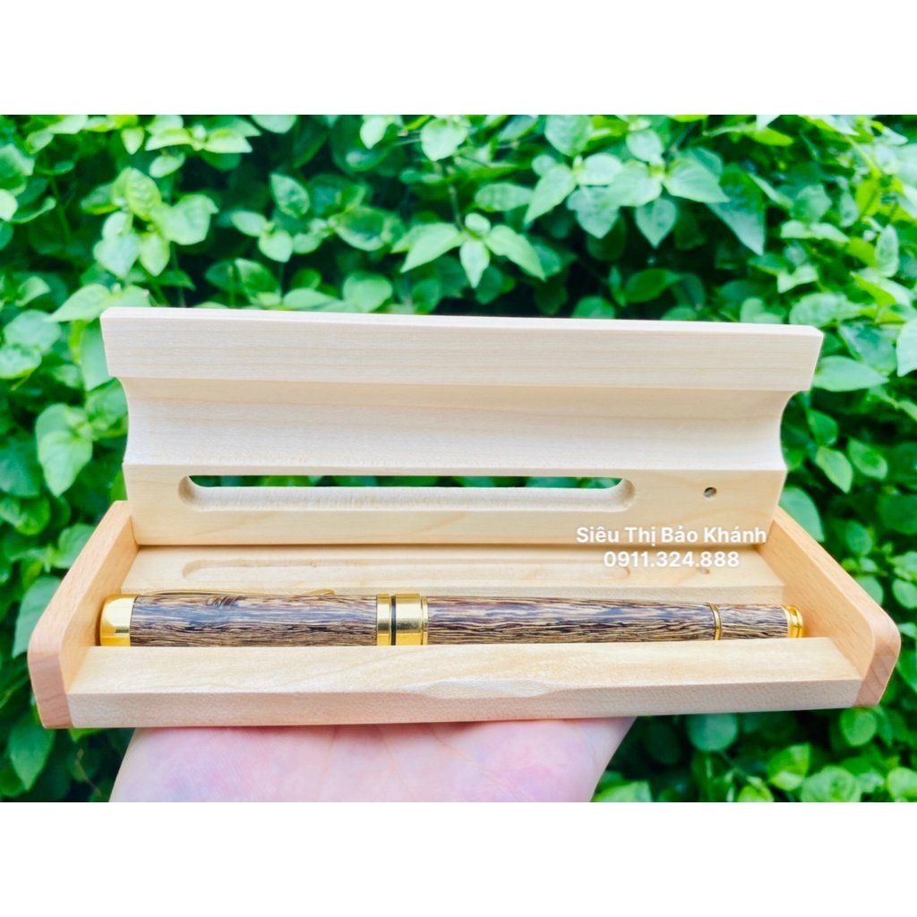  Baokhanh- Bút gỗ viền vàng 