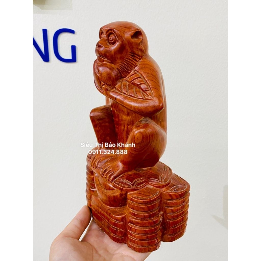  Tượng khỉ  gỗ  hương tài lộc cao 18 cm 