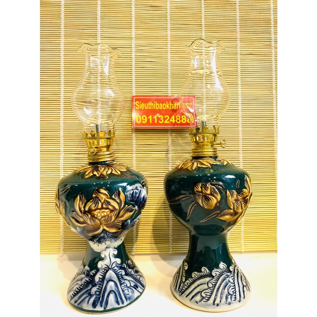  [ĐỒ THỜ CÚNG]-Cặp đèn dầu đồng thân gốm xuất xứ Bát Tràng họa tiết đắp nổi hoa sen-26cm- Bát Tràng Bảo Khánh 