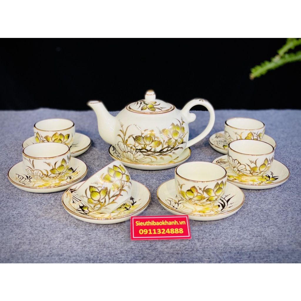  Bộ ấm chén cao cấp họa tiết hoa sen vàng 