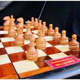  Bộ bàn cờ chất liệu gỗ cao cấp 