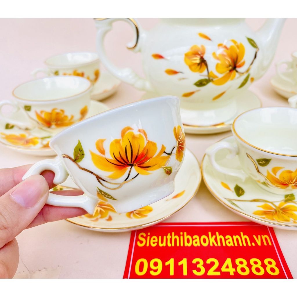  Bộ ấm chén men kem họa tiết Hoa Sen Bát Tràng 350ml 