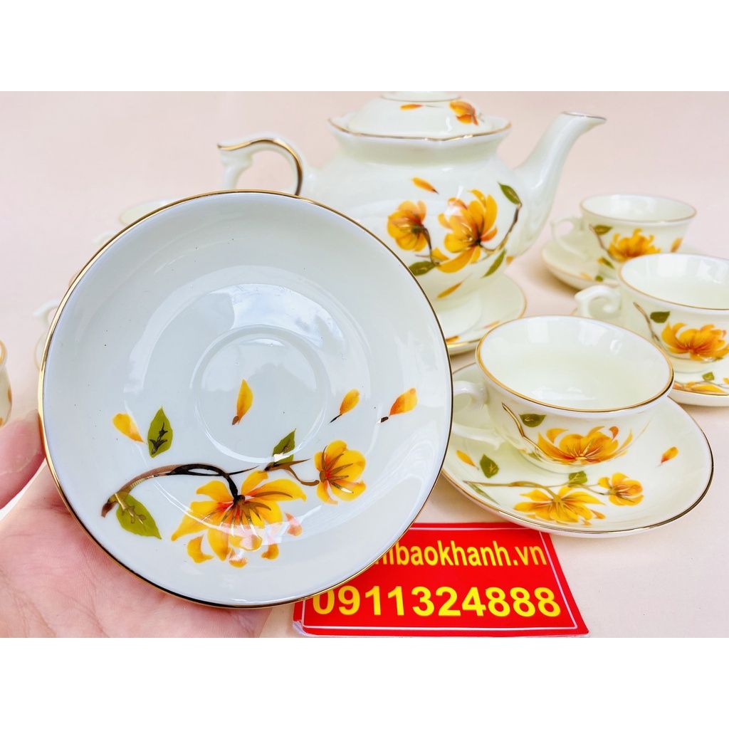  Bộ ấm chén men kem họa tiết Hoa Sen Bát Tràng 350ml 