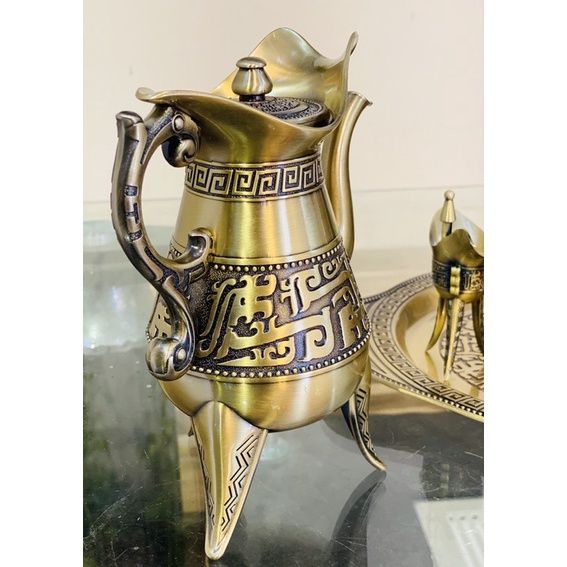  Bộ ấm chén dáng cổ 
