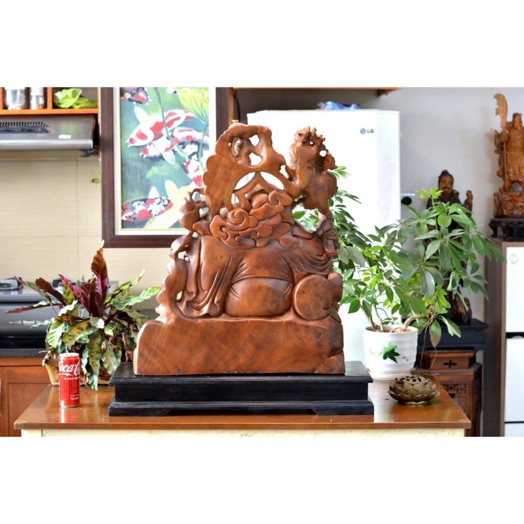  Đức Phật Di Lạc Ngồi Bao Tiền - Biểu Tượng May Mắn và Thịnh Vượng Cho Gia Đình Của Bạn 