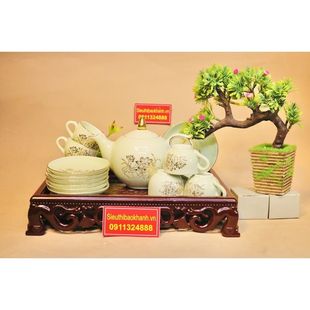  Bộ ấm trà men kem Bát Tràng họa tiết sen vẽ vàng BKCEVN-8025 