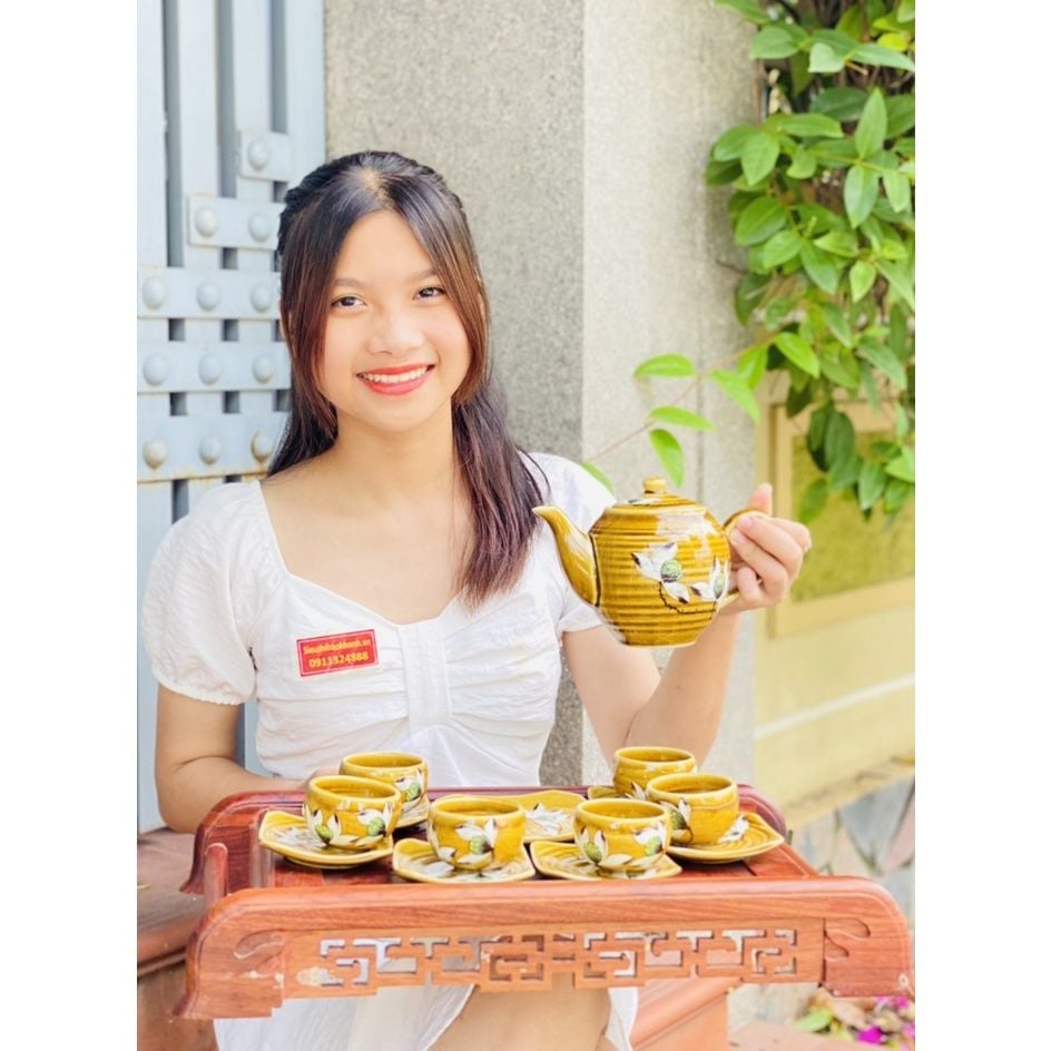  Bộ ấm chén Bát Tràng men họa tiết sen -Ấm chén Bảo Khánh 