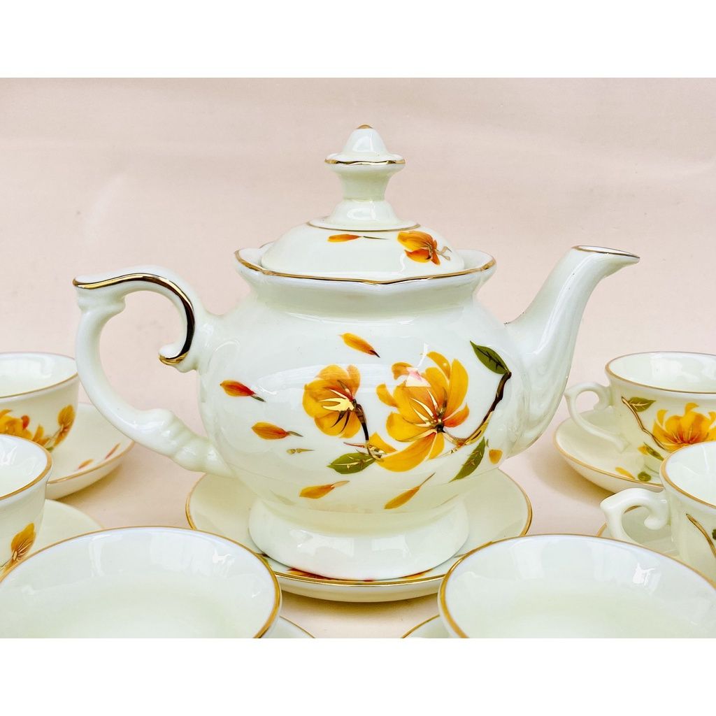  Bộ ấm chén men kem họa tiết Hoa Sen Bát Tràng 350ml 