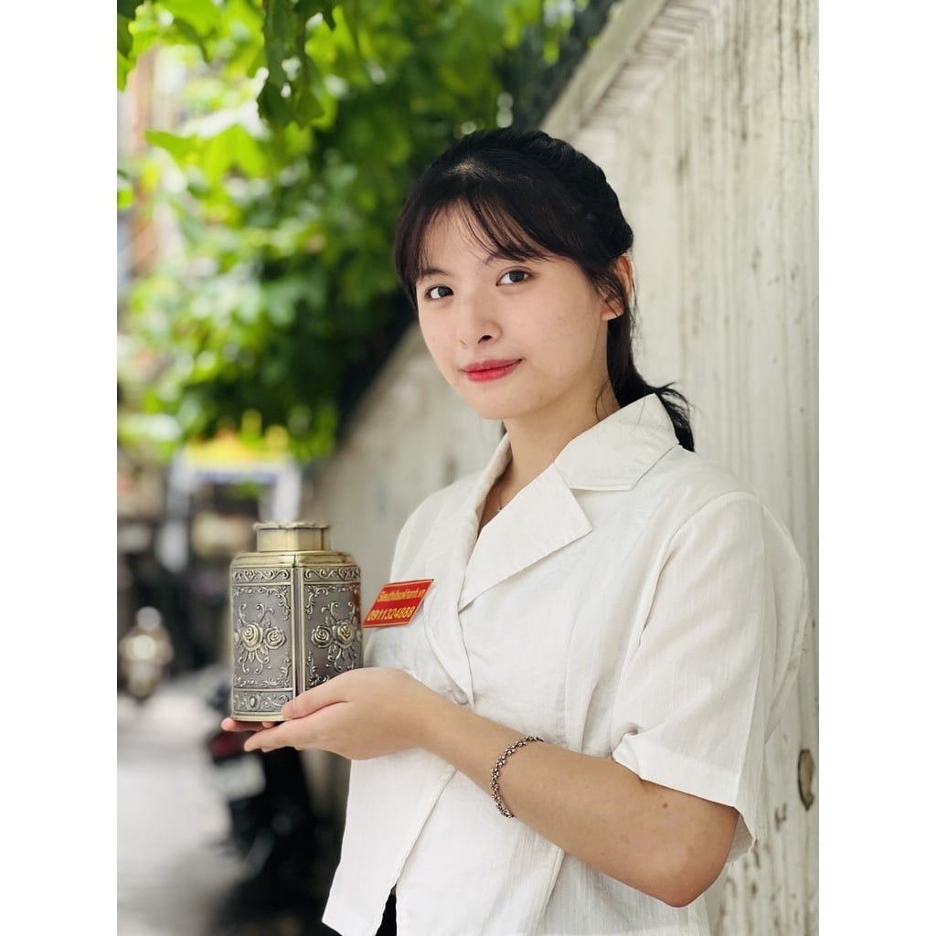  Hộp chè chất liệu hợp kim đồng cao cấp 18cm 