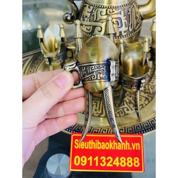  Bộ ấm chén dáng cổ 