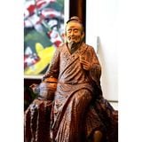  Tượng gỗ thần trà ngồi lũa ấm bách xanh 