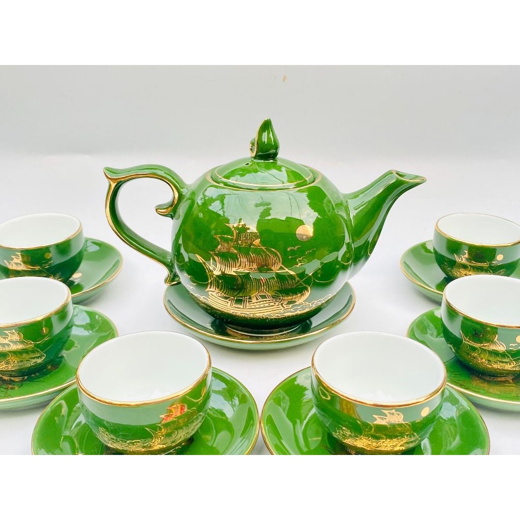  Bộ ấm chén ngọc lục bảo gốm sứ Bát Tràng vẽ vàng BKCEVN-8084 