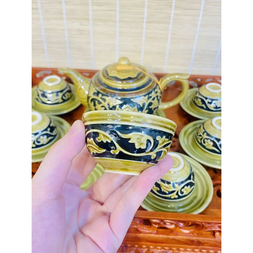  Bộ ấm chén gốm sứ Bát Tràng họa tiết hoa mẫu đơn 