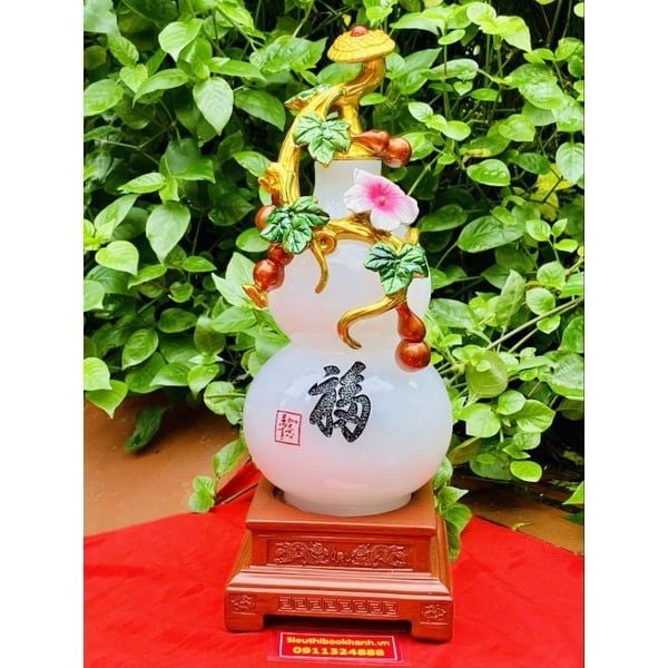  Bình hồ lô đá họa tiết in nổi 