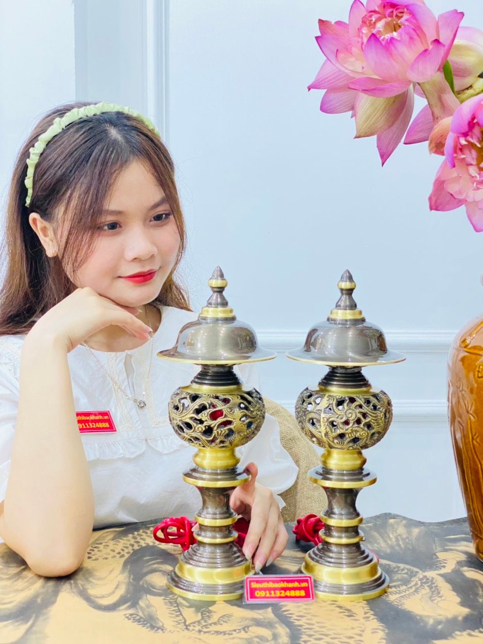  Cặp Đèn Thờ Bằng Đồng Cao Cấp 