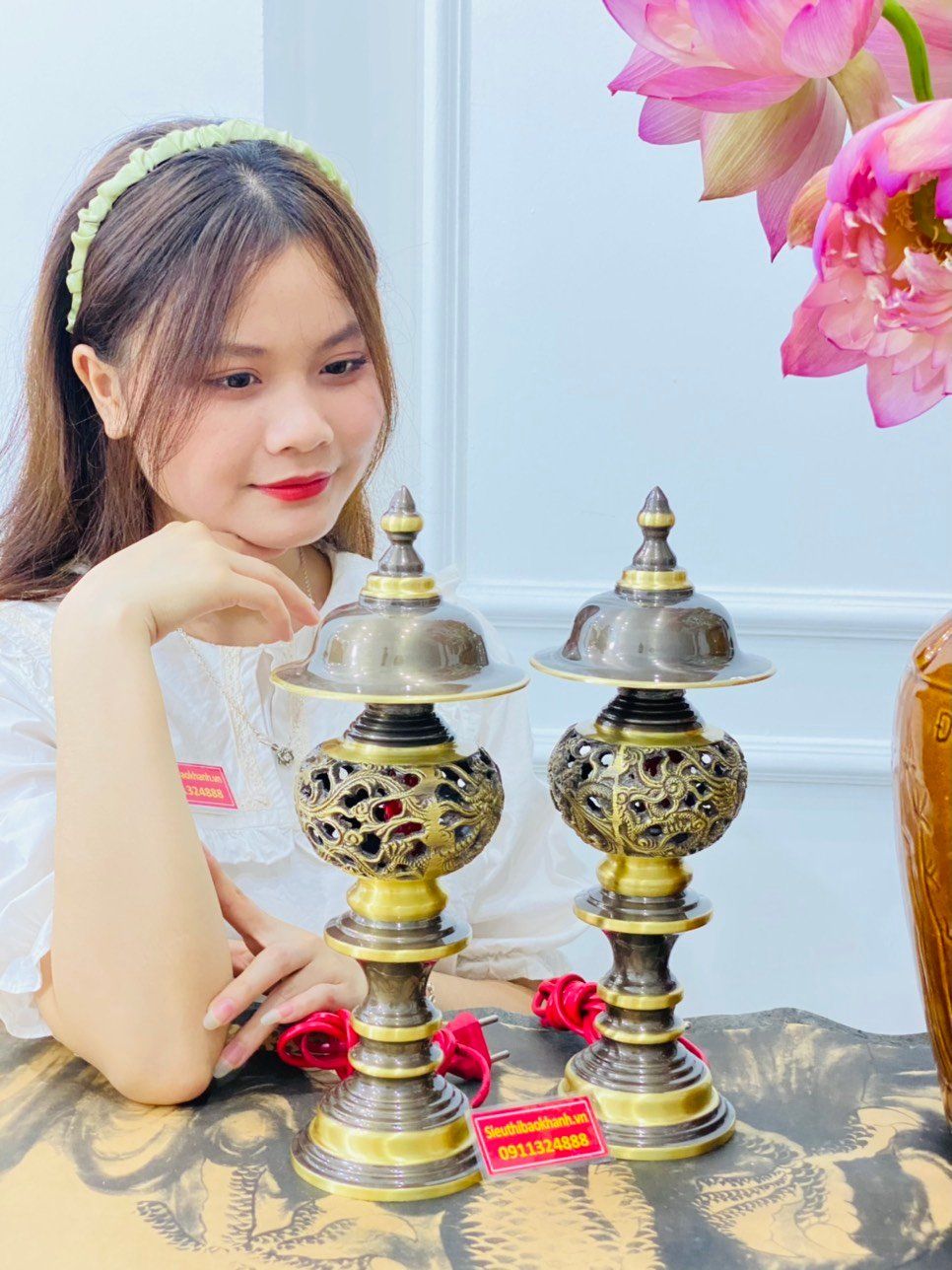  Cặp Đèn Thờ Bằng Đồng Cao Cấp 
