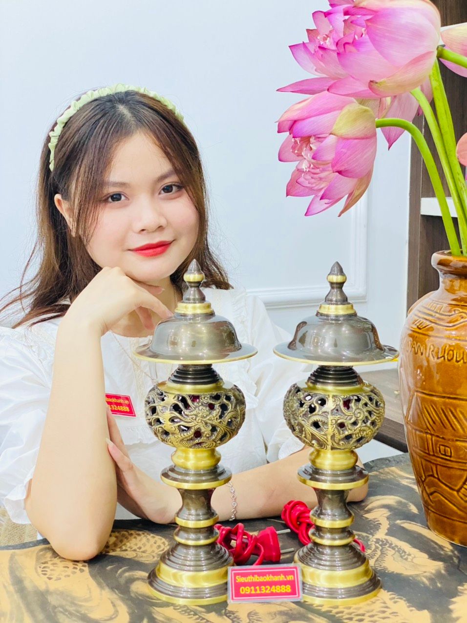  Cặp Đèn Thờ Bằng Đồng Cao Cấp 