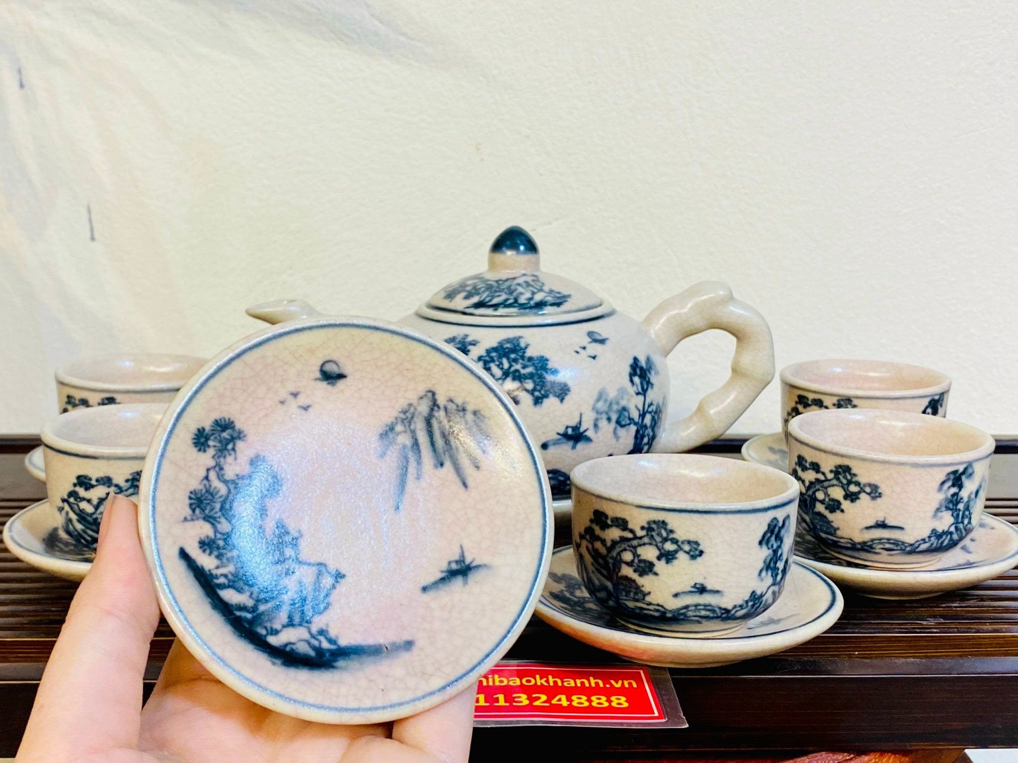  Bộ ấm chén men rạn giả cổ vẽ phong cảnh dáng tròn nhỏ xinh 