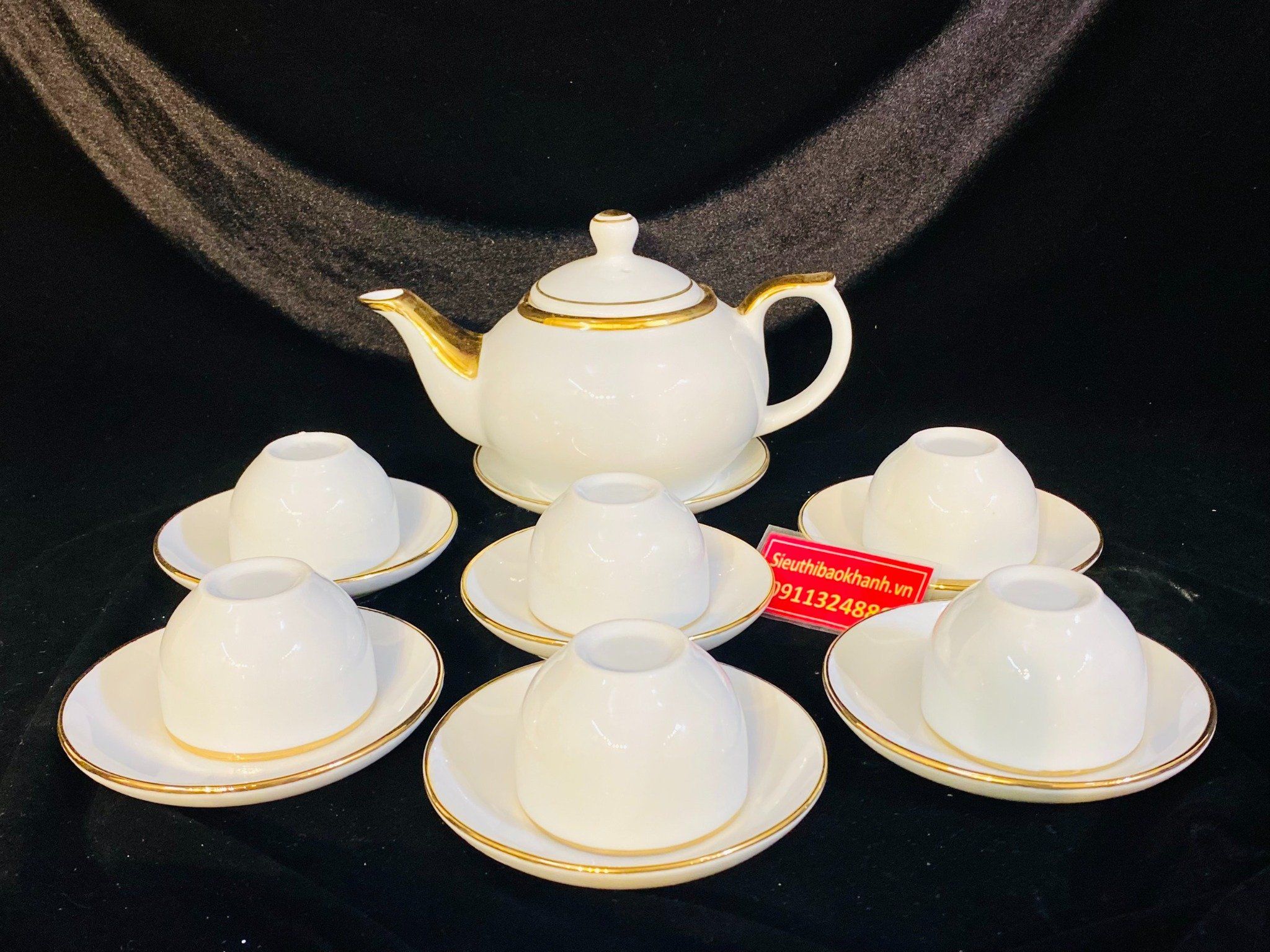  Bộ ấm chén men trắng trơn nhẹ nhàng viền vàng 